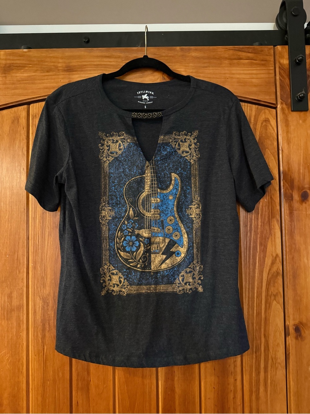 Idyllwind guitar tee